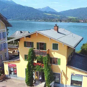  Chalet View